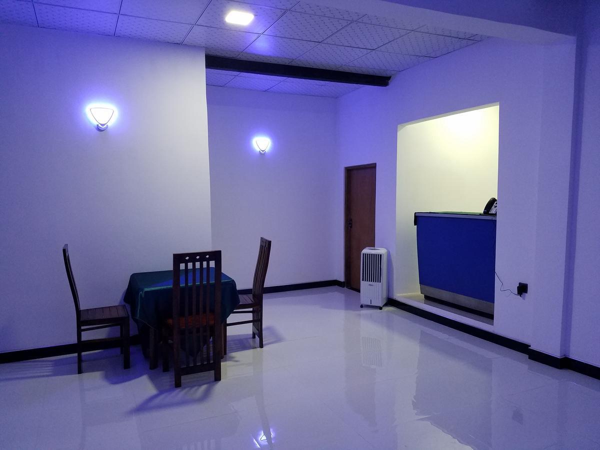 דמבולה Yashumi Homestay מראה חיצוני תמונה